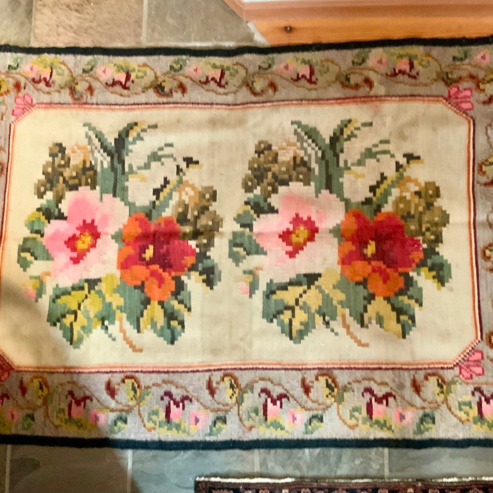 Vintage Bessarabian Kilim Rug with Beautiful Bright Floral Pattern
